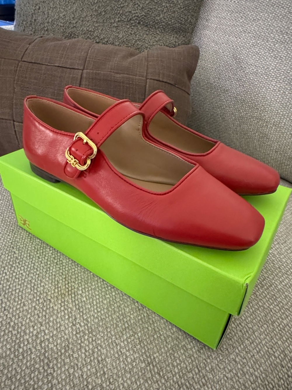 Brand New Sam Edelman Michaela Red Flats Size 8